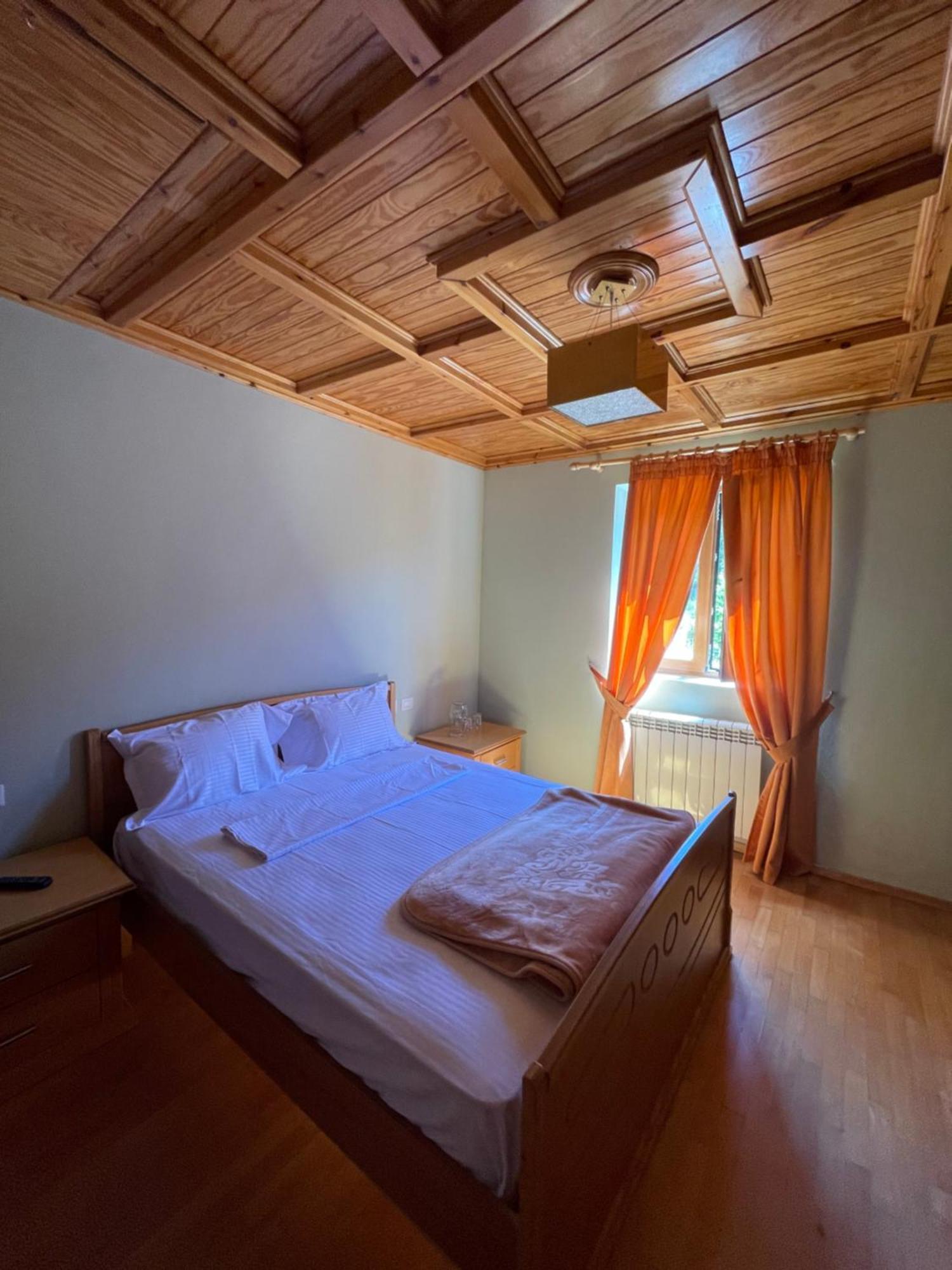 Lura Hotel Fushe-Lure Extérieur photo