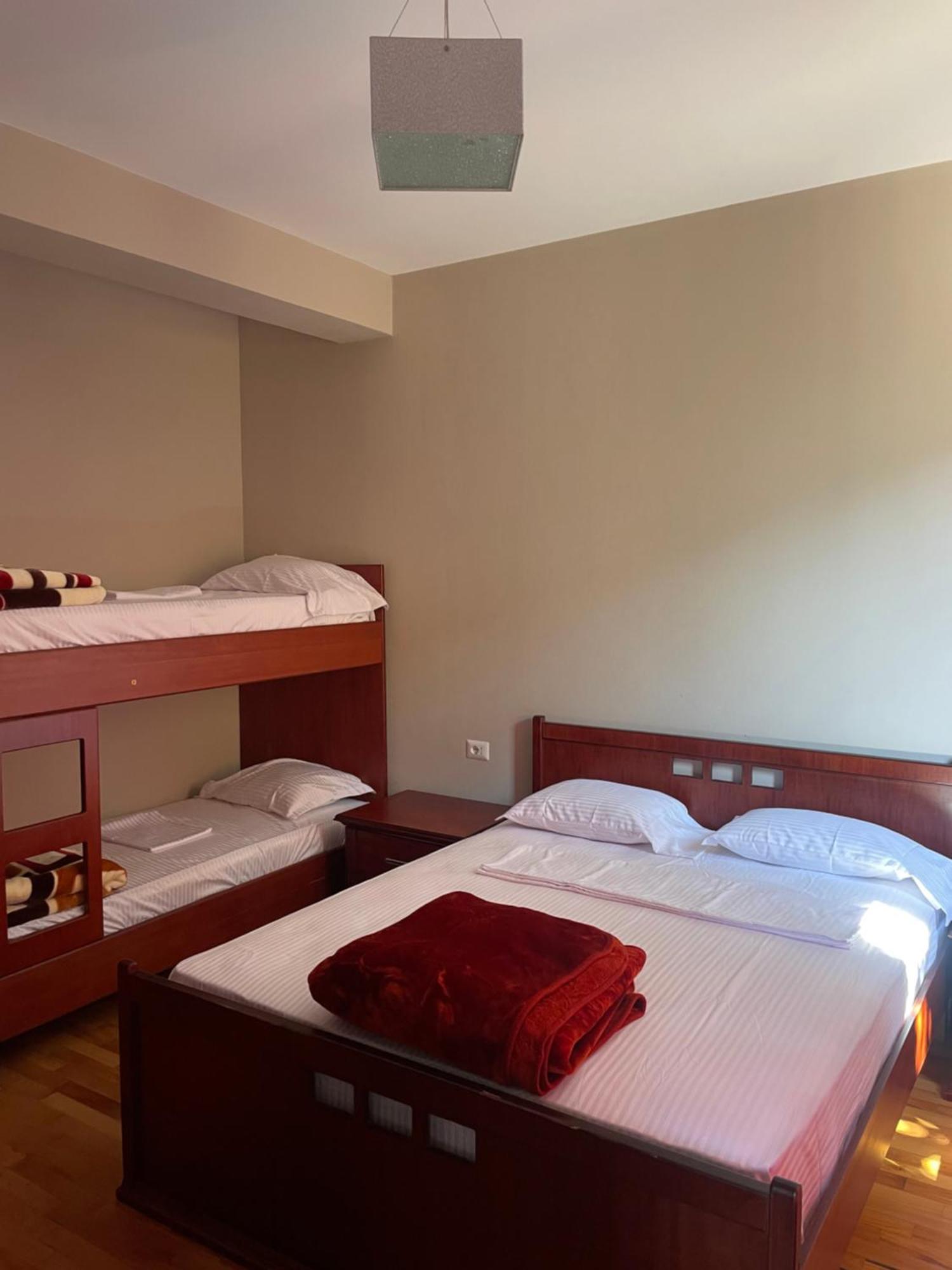Lura Hotel Fushe-Lure Extérieur photo