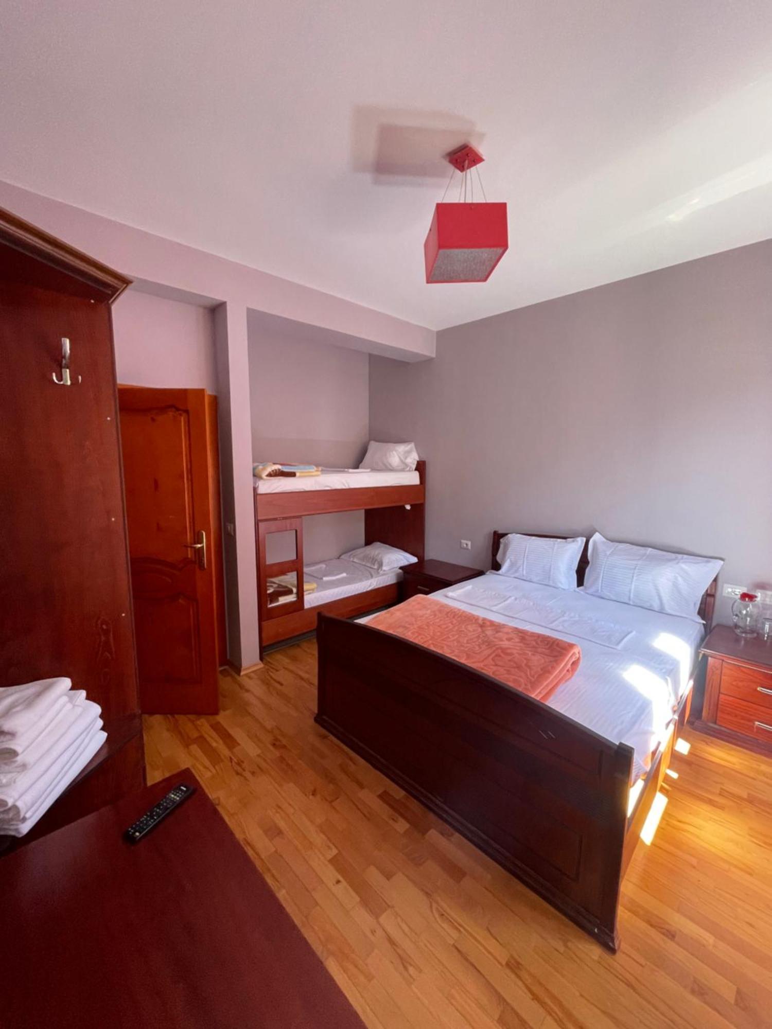 Lura Hotel Fushe-Lure Extérieur photo